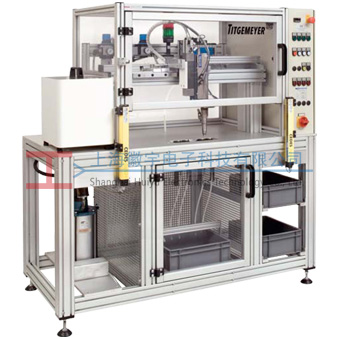 Titgemeyer抽（chōu）芯鉚釘半自動和（hé）全自動工作站