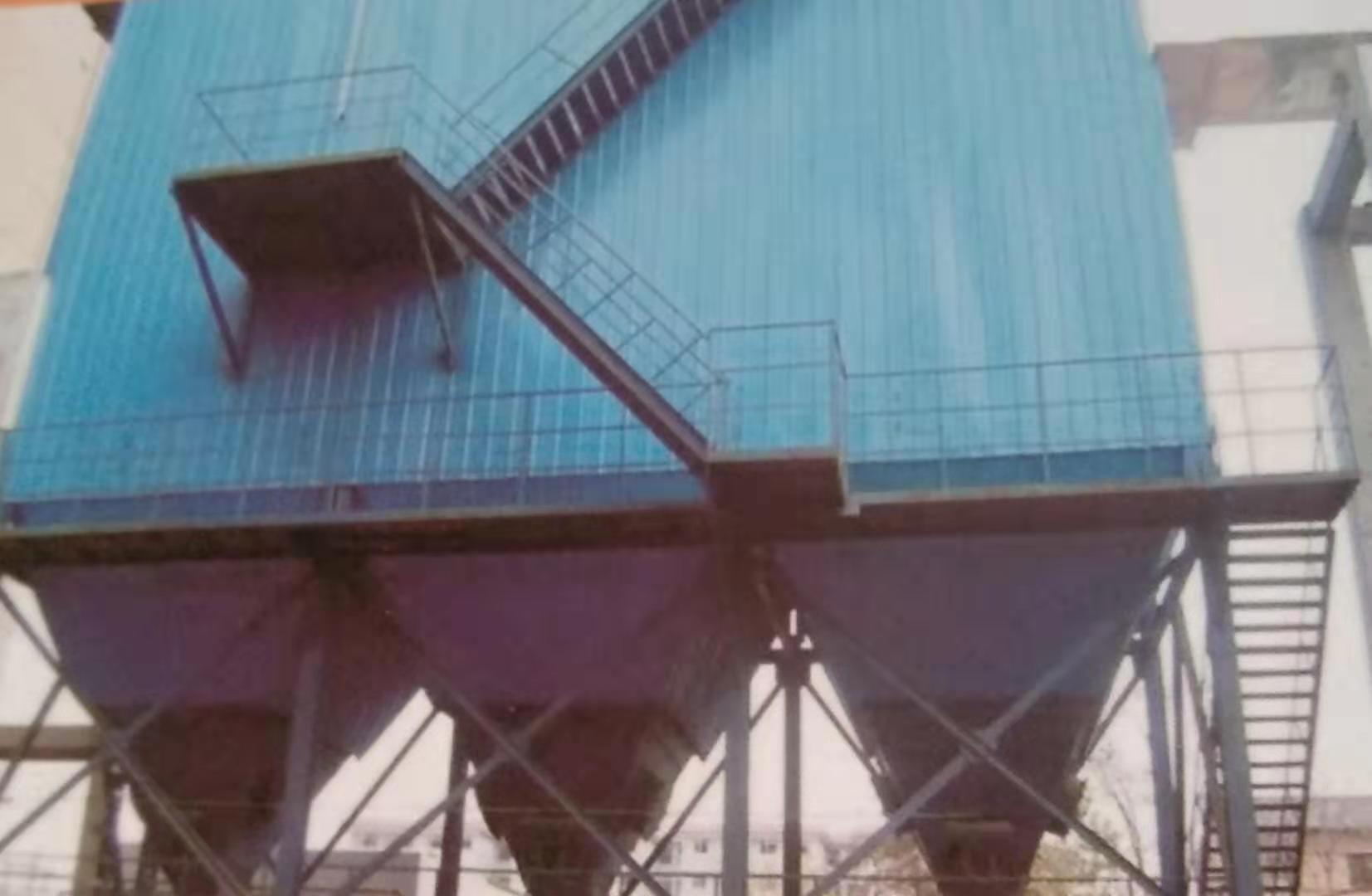 脈（mò）衝袋式除塵器簡介